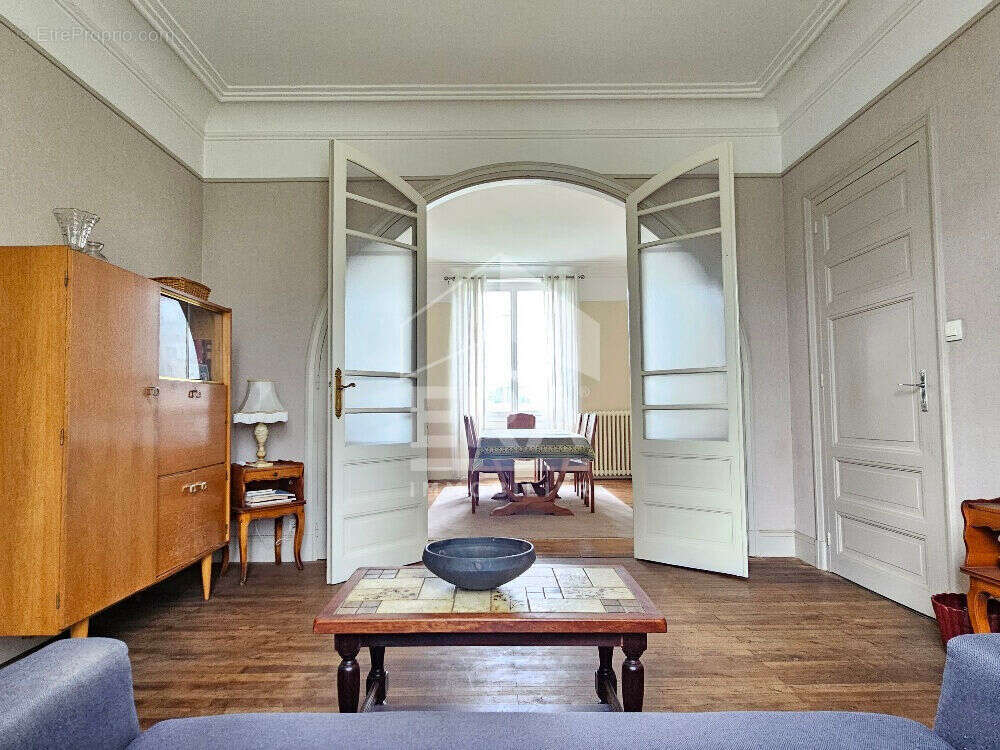 Maison à LA COURONNE
