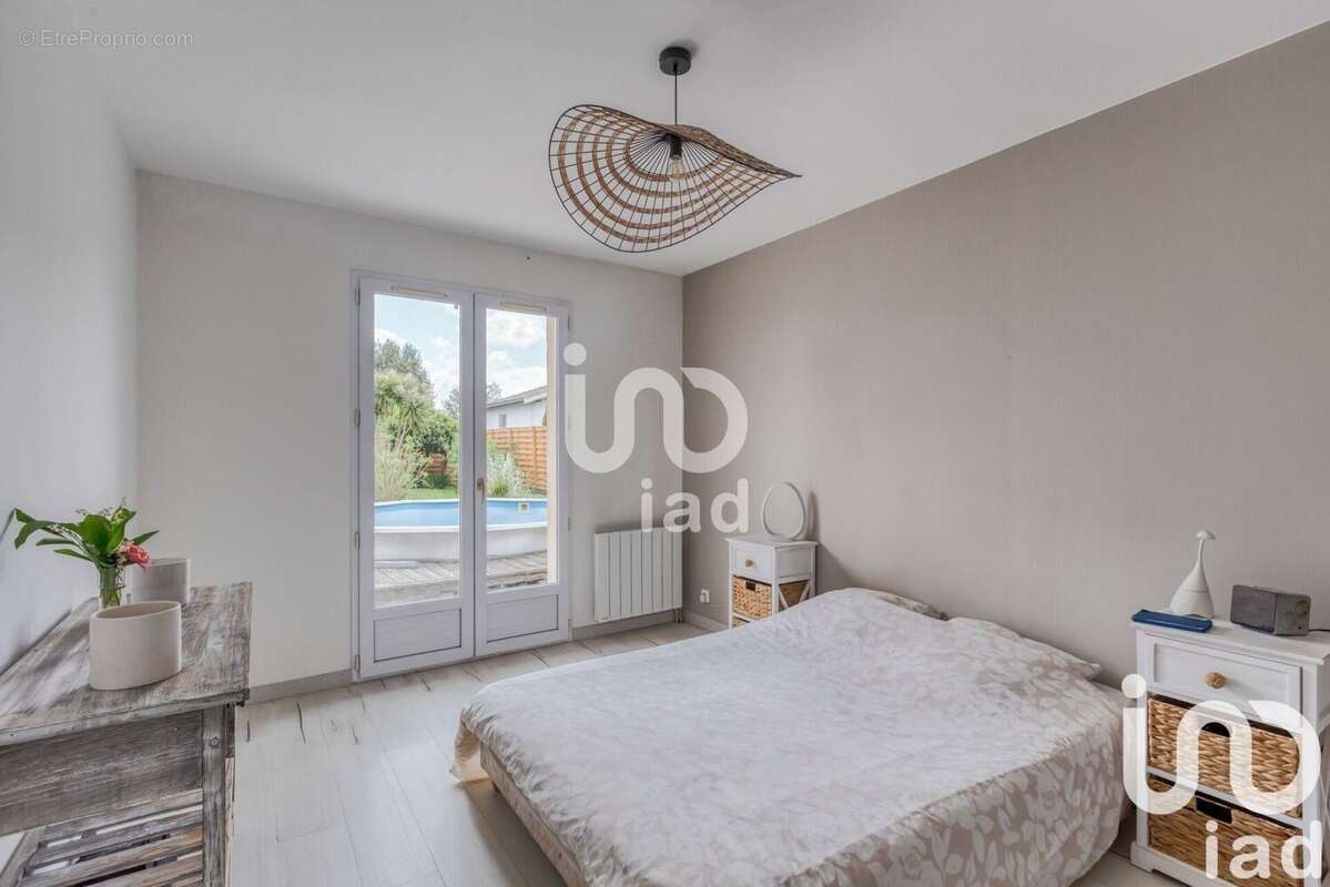 Photo 8 - Maison à PAREMPUYRE