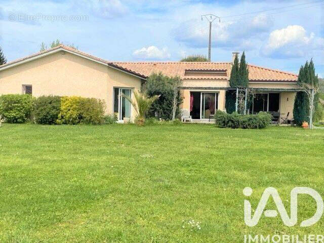 Photo 1 - Maison à VARENNES