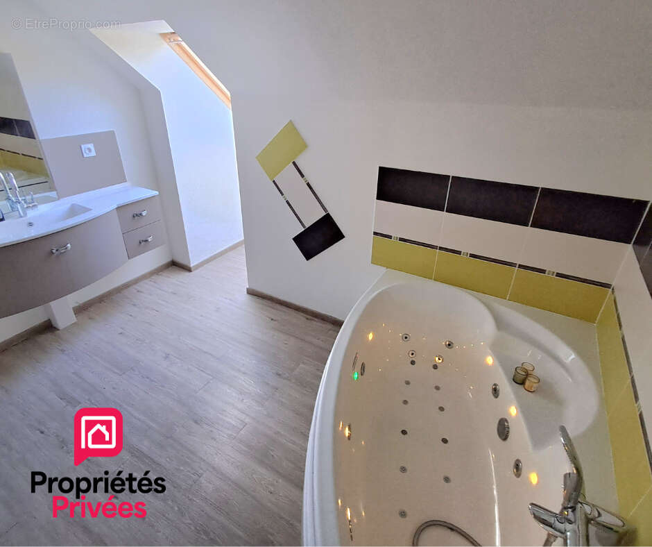 Maison à SAINT-MEMMIE