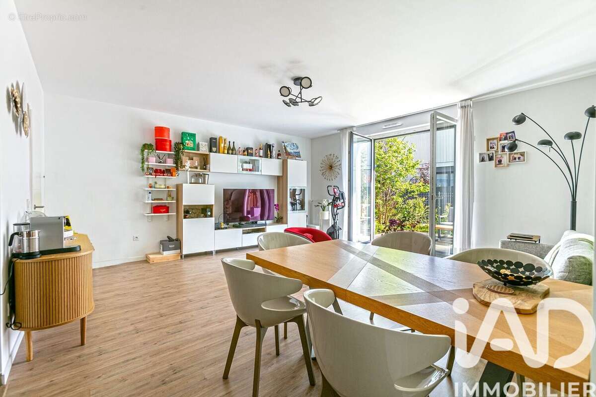 Photo 8 - Appartement à ASNIERES-SUR-SEINE