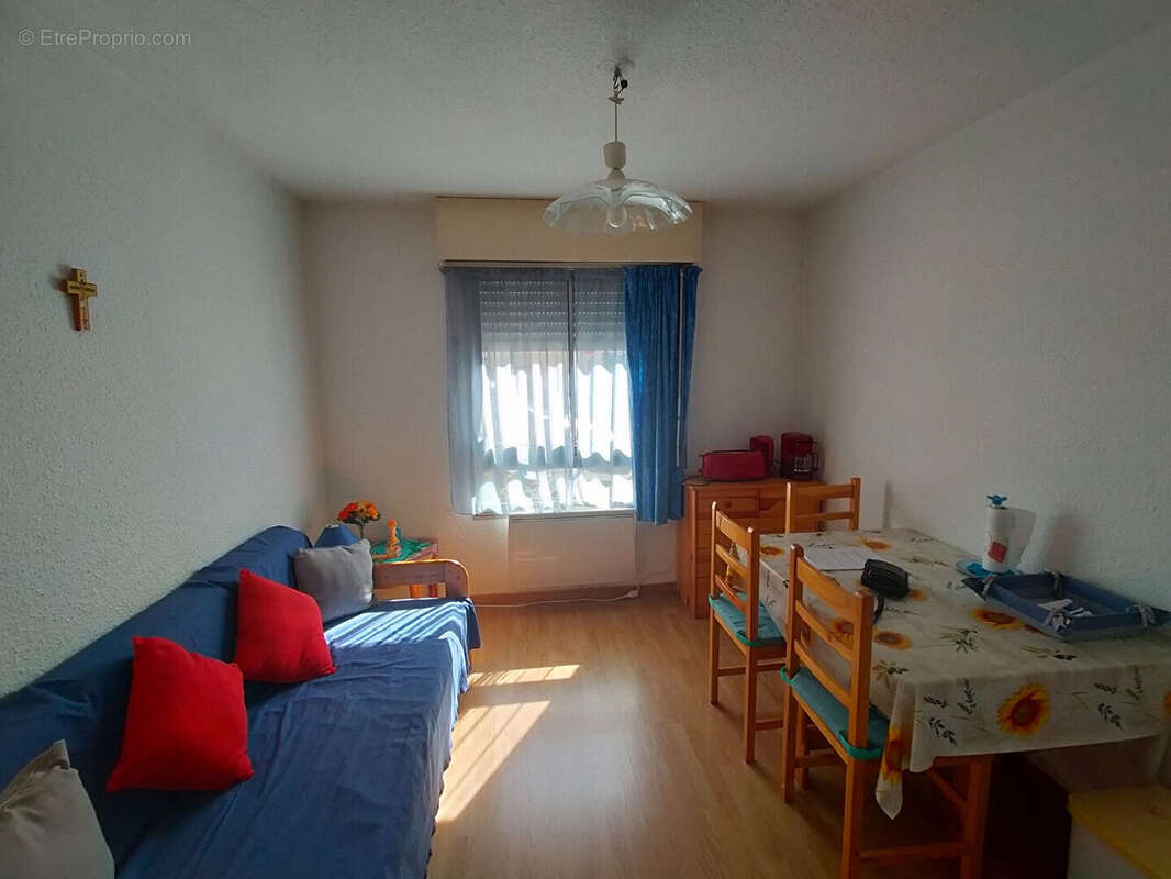 Appartement à PARAY-LE-MONIAL