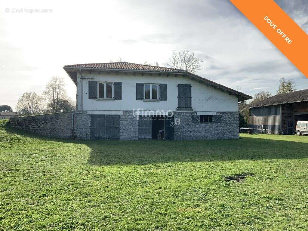 Maison à RION-DES-LANDES