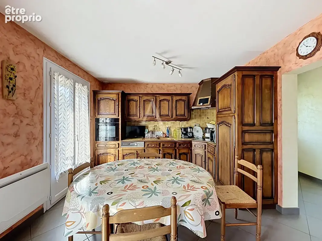 Maison Chateau Gontier Sur Mayenne, 3 chambres, garage, jardin - photo 6