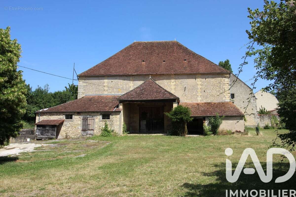 Photo 2 - Maison à GARCHIZY