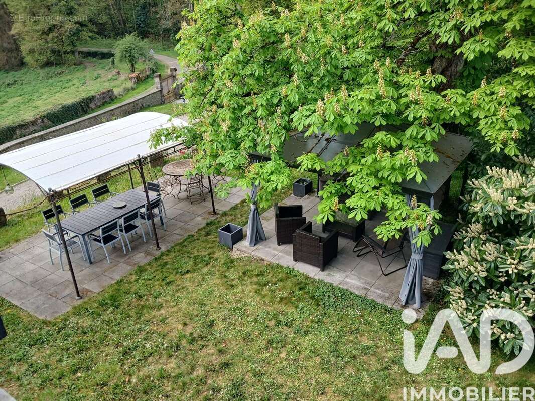 Maison 380 m² à Charrecey  - photo 9