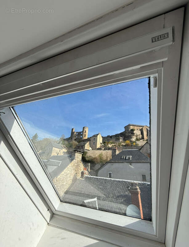 Maison à BERTHOLENE