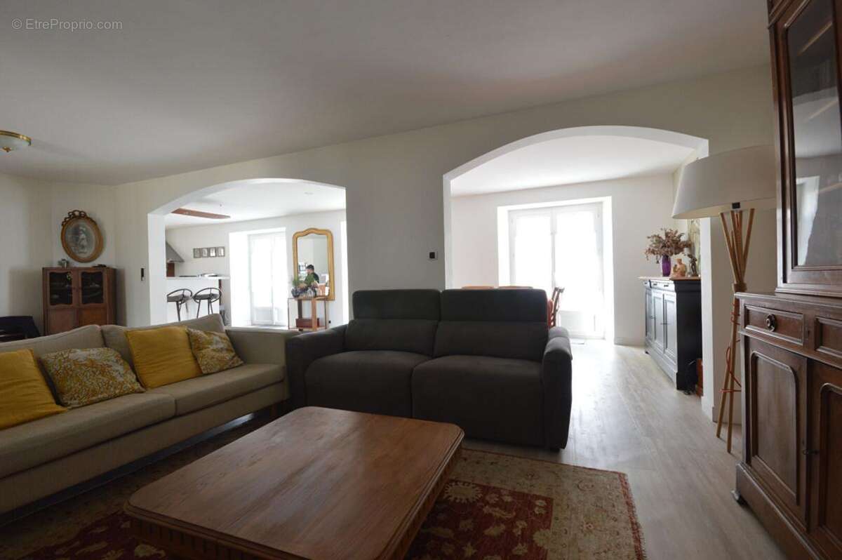Belle grande maison avec dépendances 17 LA ROCHELLE MARSILLY - photo 14