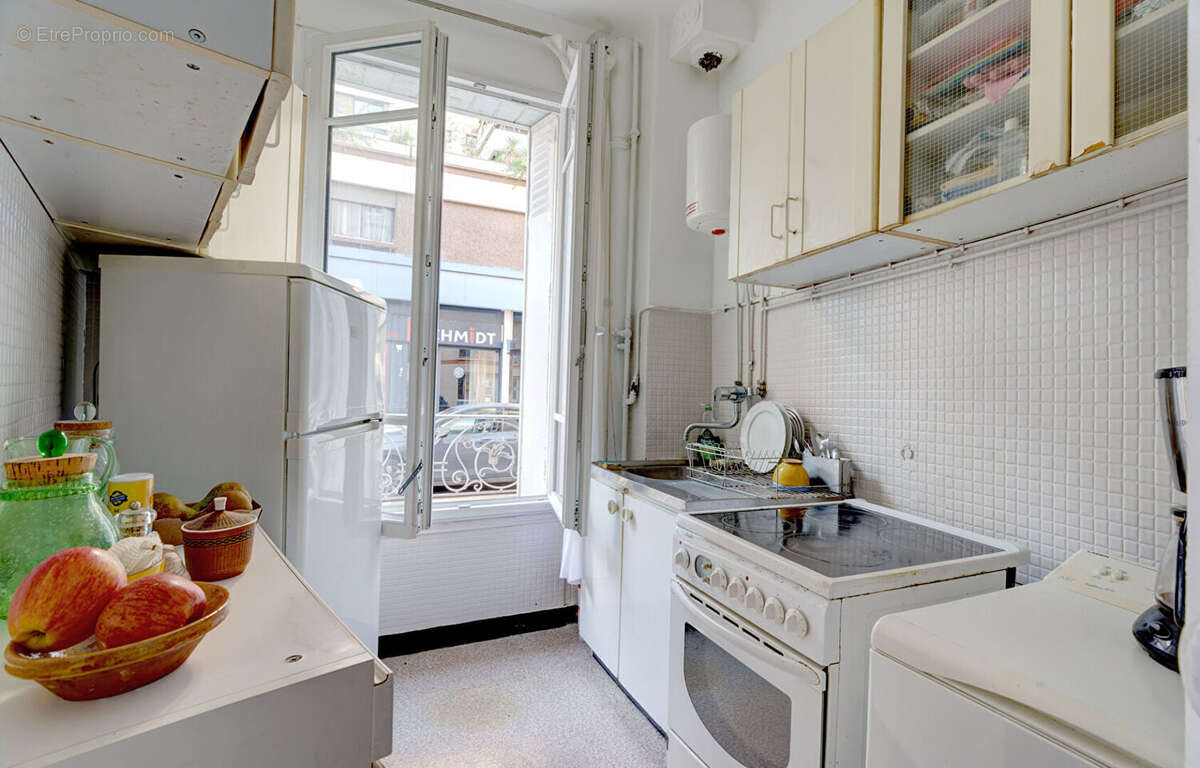 Appartement à SURESNES