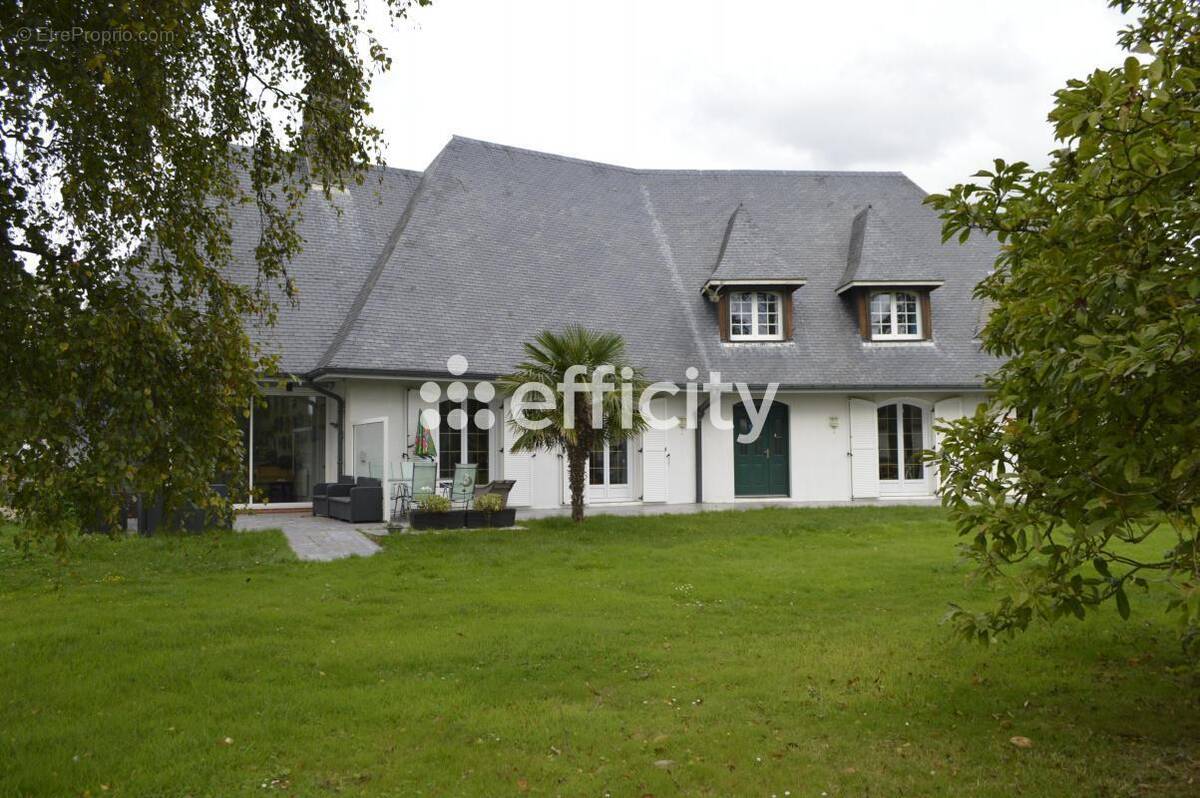 Maison à OCTEVILLE-SUR-MER