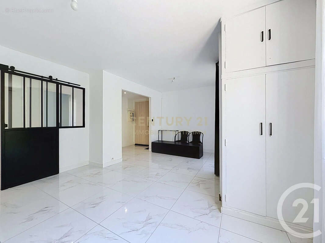 Appartement 67 m² à Bourgoin-Jallieu  - photo 3