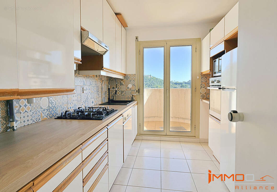 Appartement à MANDELIEU-LA-NAPOULE