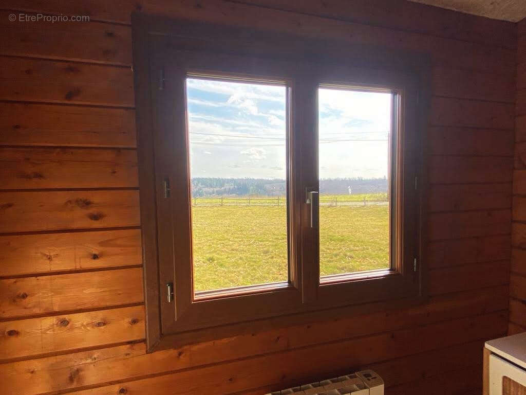 Maison à SAINT-MESMIN