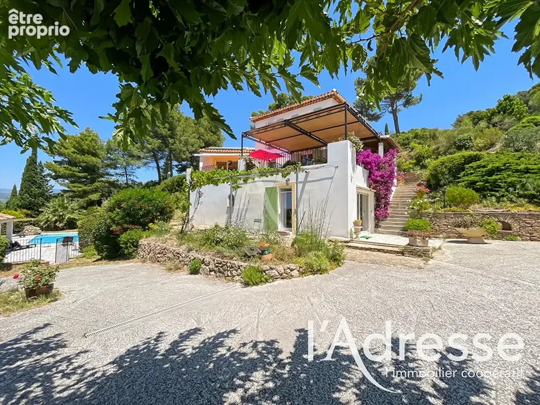Maison La Cadière D'Azur - 6 pièces - 210 m2 - photo 18