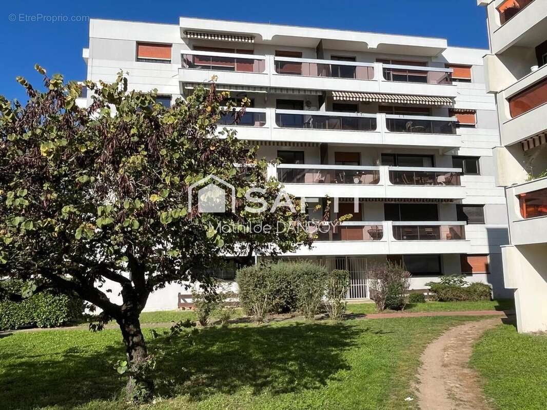 Photo 6 - Appartement à LE BOUSCAT