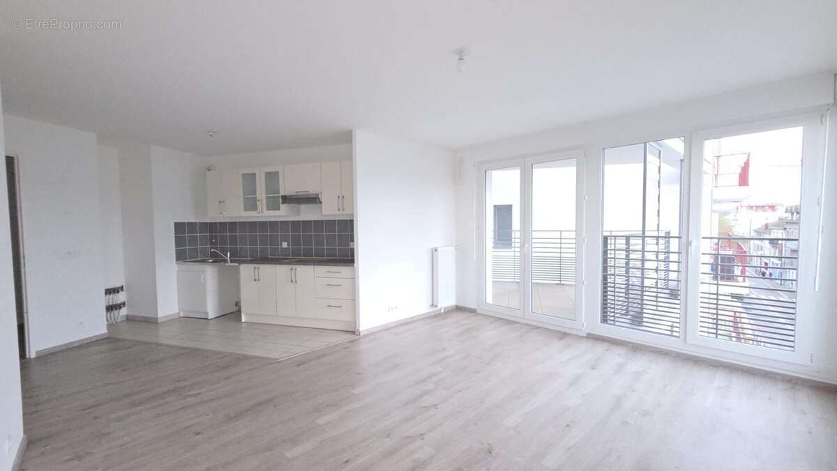 Appartement à MANTES-LA-JOLIE