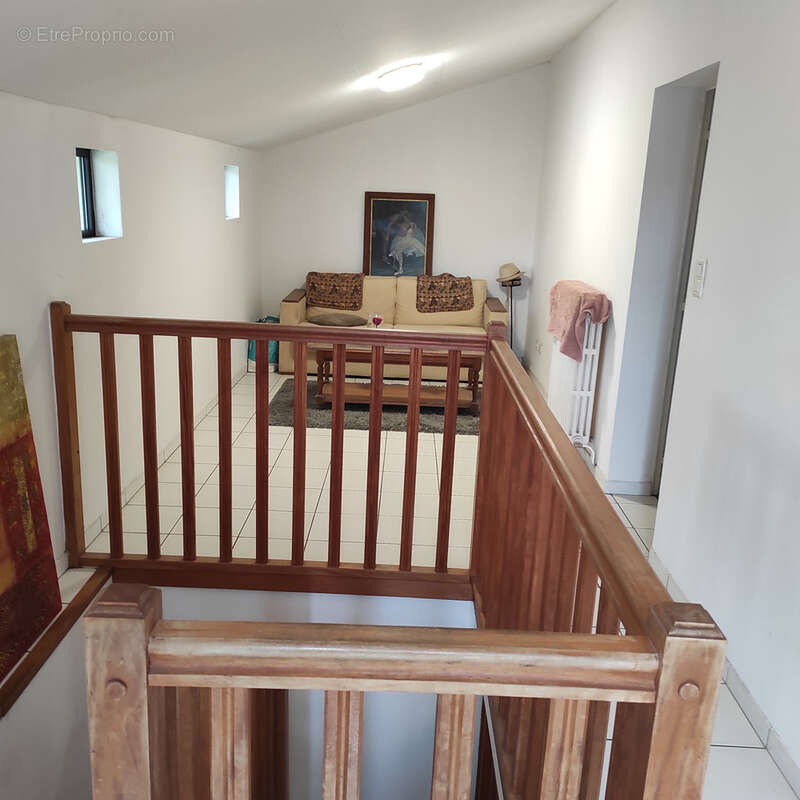 Maison à CHAMPCEVINEL