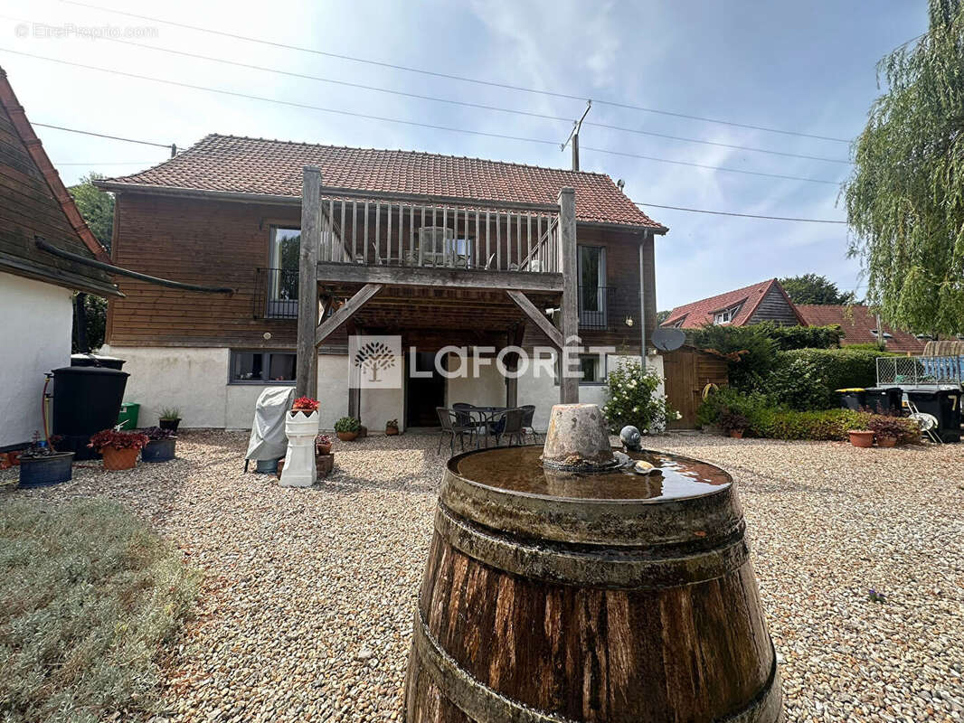 Maison Hesdin 8 pièce(s) 210 m2 - photo 2
