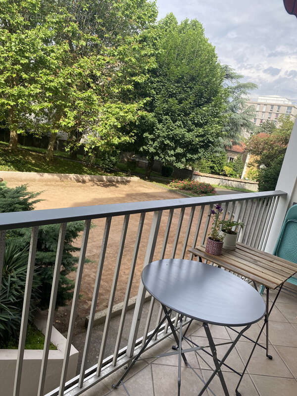 Appartement à CALUIRE-ET-CUIRE