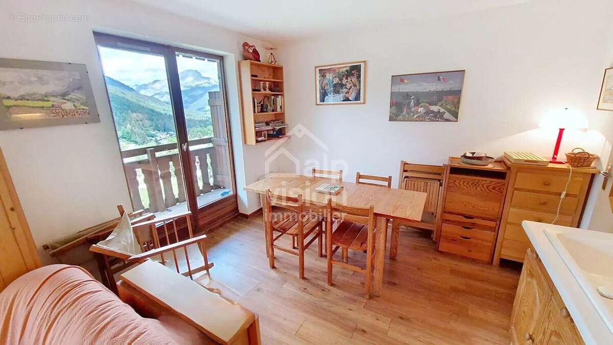 Appartement à CHATEL