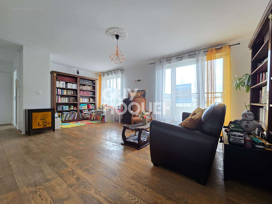 Appartement à CACHAN