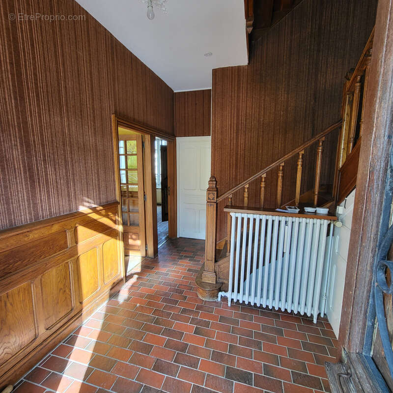 Maison à RIOM-ES-MONTAGNES