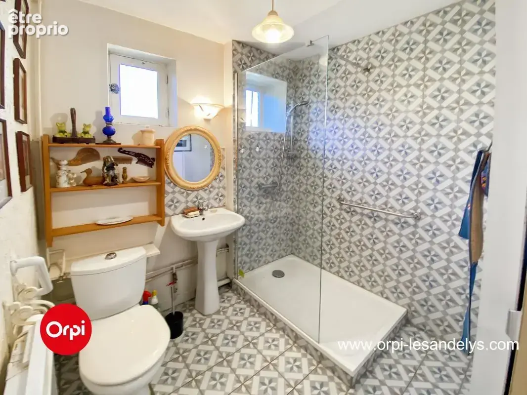 VENDU - Maison ancienne   2 chambres + grange terrain 1908 m² - photo 10