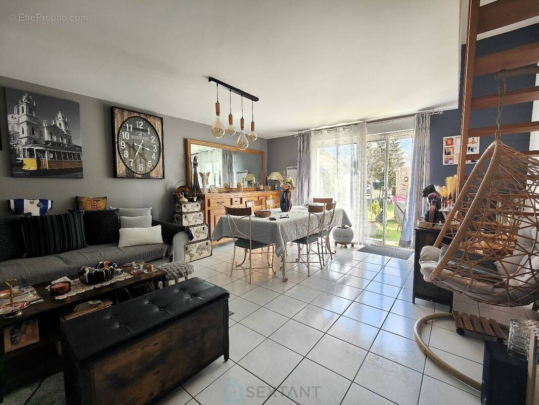 Maison à VERNOU-SUR-BRENNE