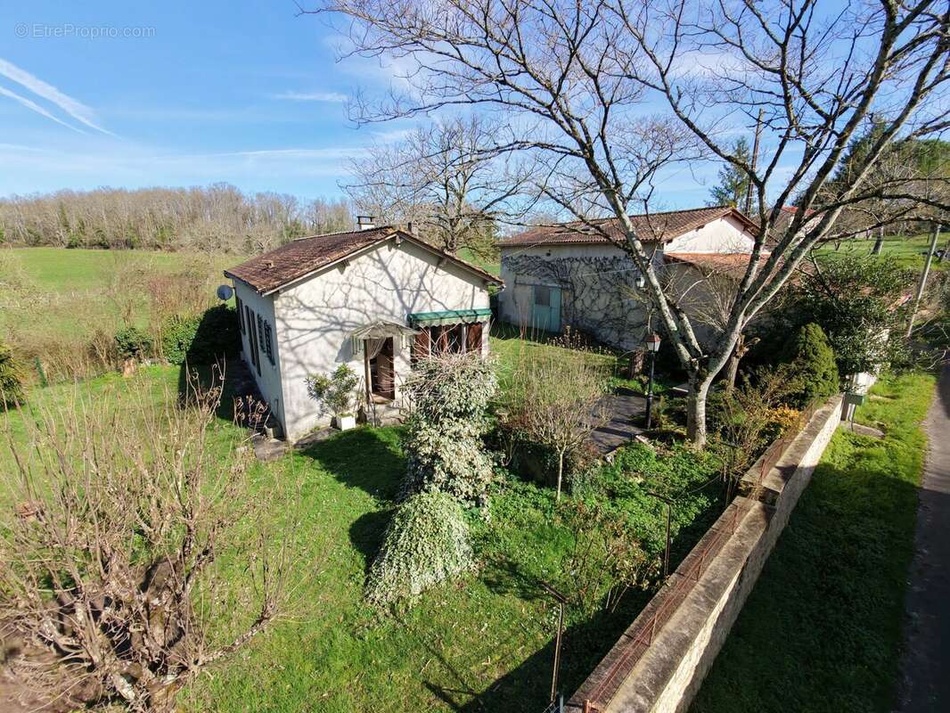 Maison à SAINT-PRIVAT-DES-PRES