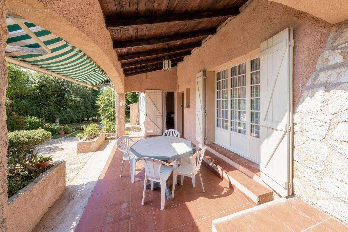 Maison à BOUC-BEL-AIR