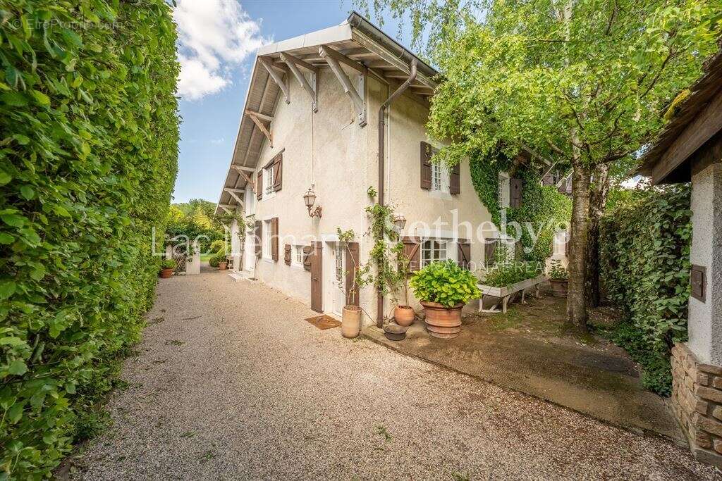 Maison à VEIGY-FONCENEX