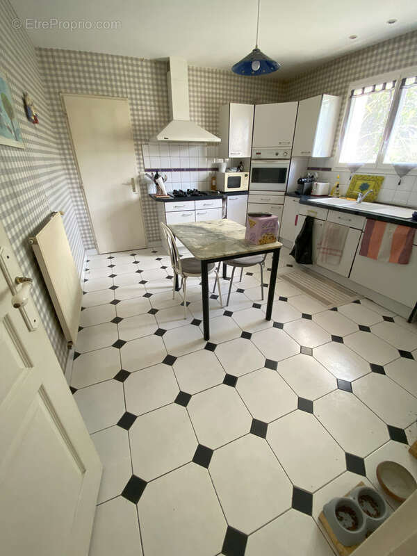 Maison à CARBON-BLANC