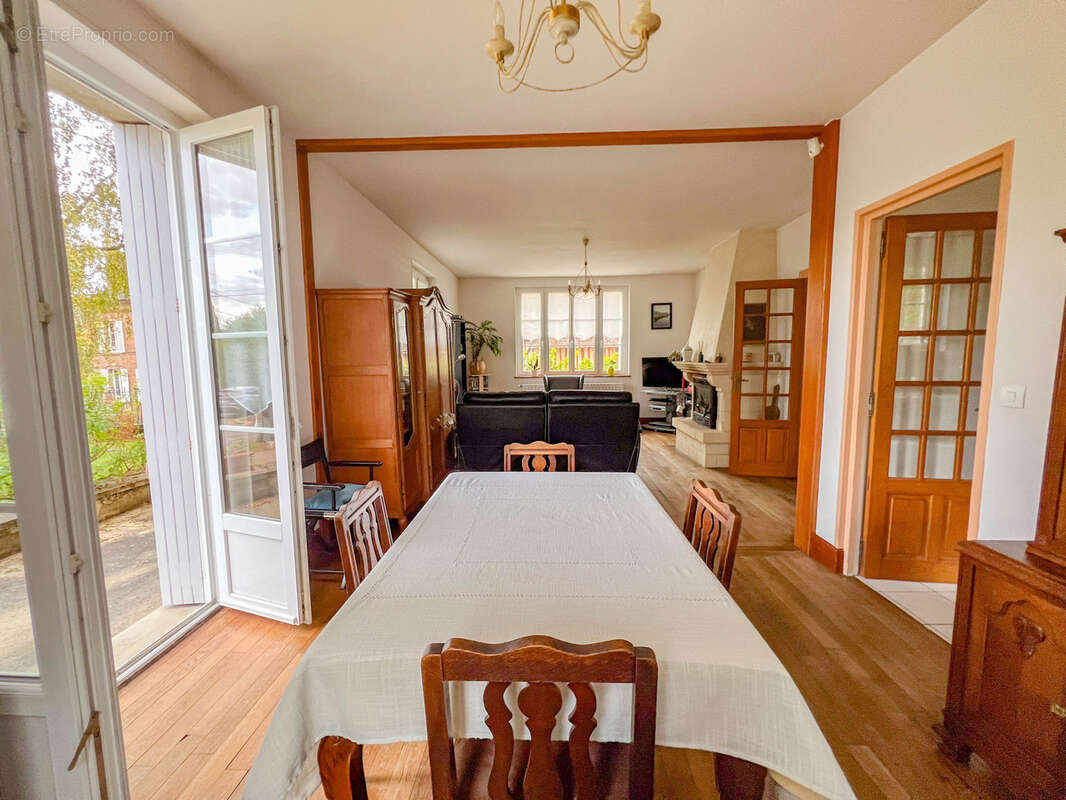 Maison à VIMOUTIERS