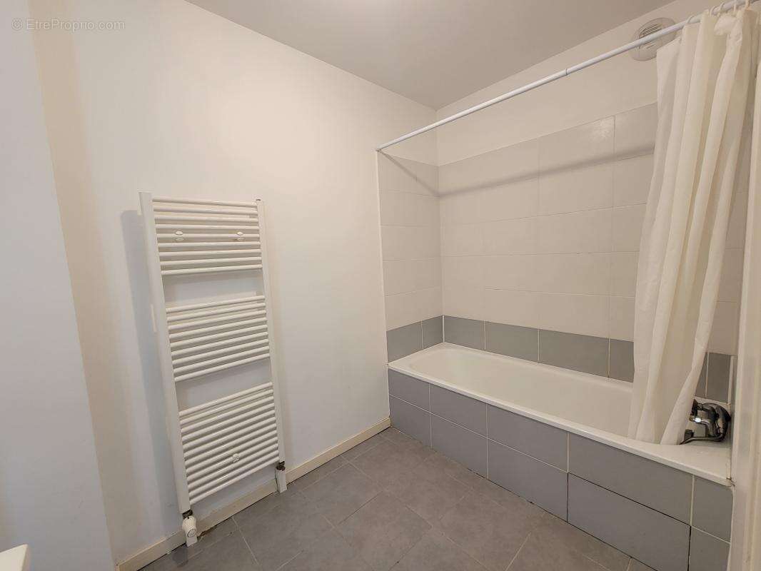 Appartement à SAINT-ORENS-DE-GAMEVILLE