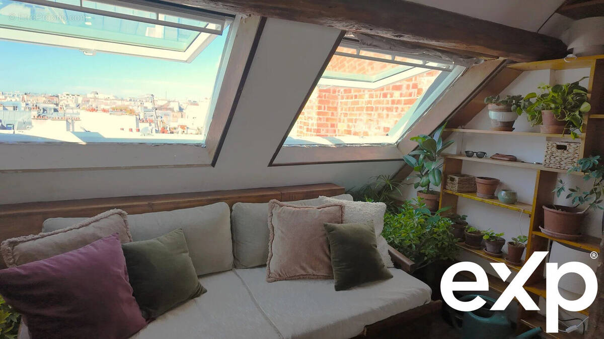 Appartement à PARIS-2E