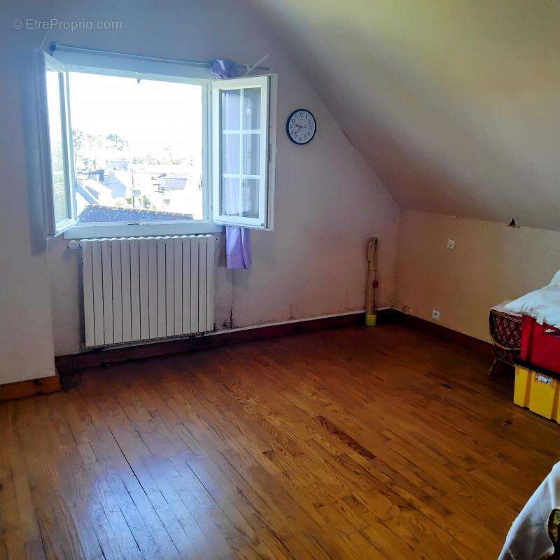 Maison à CARHAIX-PLOUGUER