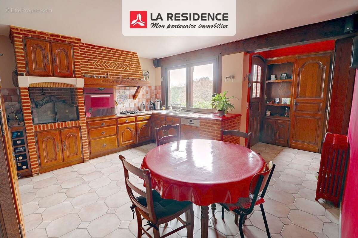 Maison à SAINT-JEAN-DU-CARDONNAY