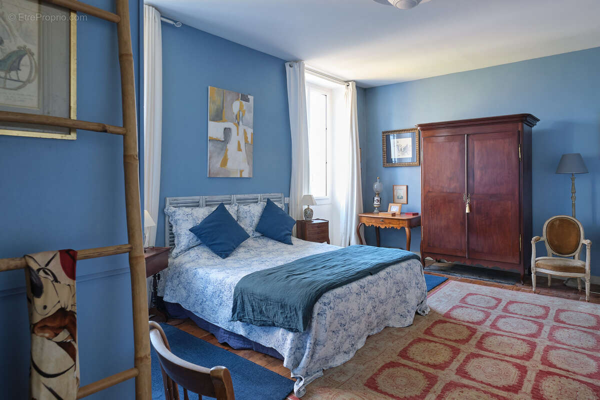 Maison à SAINT-PIERRE-D&#039;IRUBE