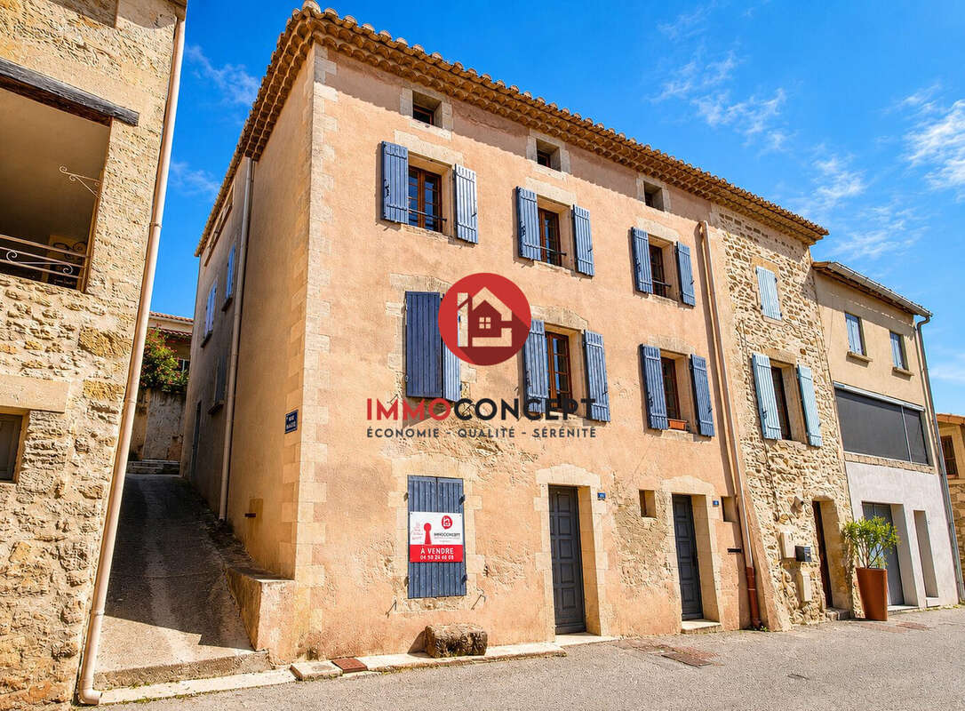 Maison à PUJAUT