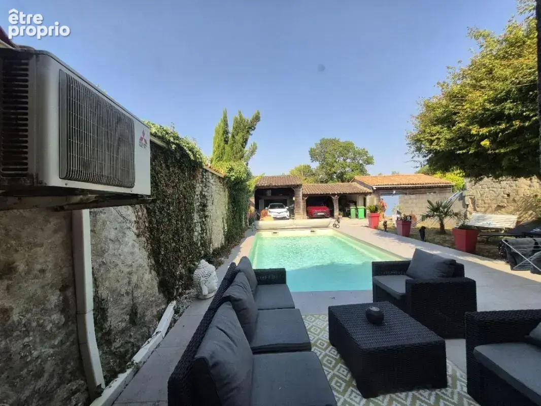 Maison 155 m² à Coulonges-Sur-L'autize  - photo 3