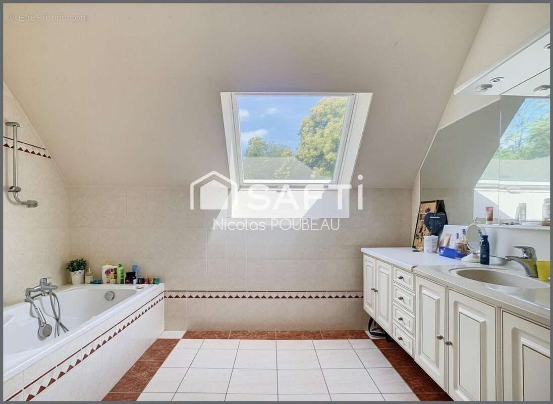 Photo 8 - Maison à VEIGNE