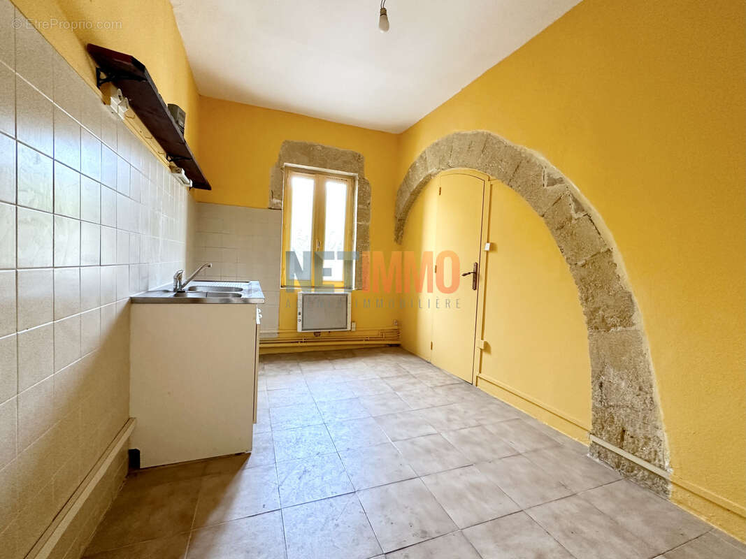 Appartement à MILHAUD