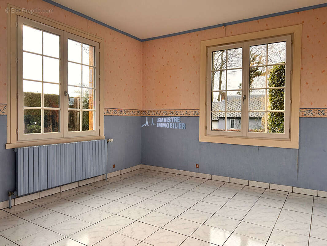 Maison à ANGERVILLE-L'ORCHER