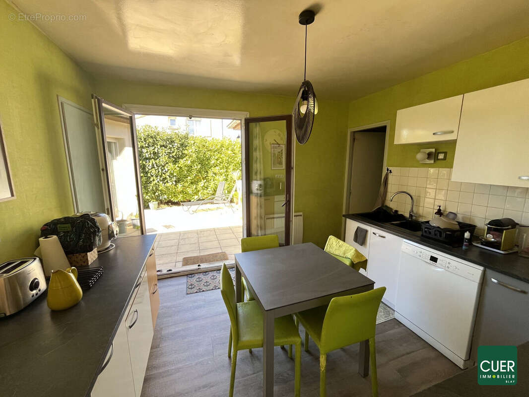 Maison à LA ROCHE-DE-GLUN