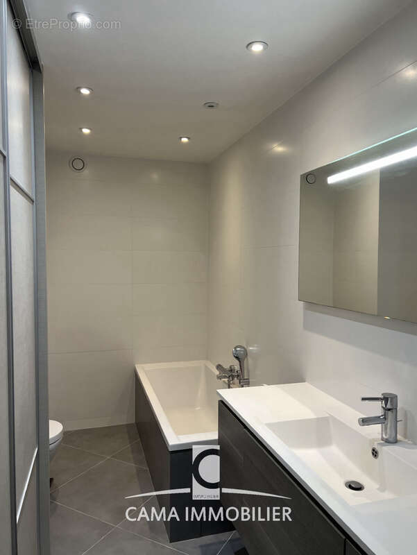 Appartement à JOUY-EN-JOSAS