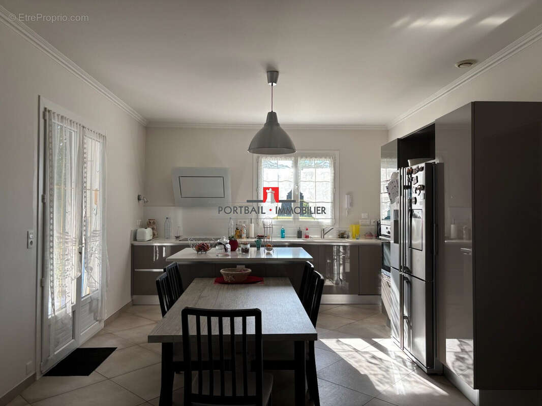 Maison à SAINT-ANDRE-DE-CUBZAC