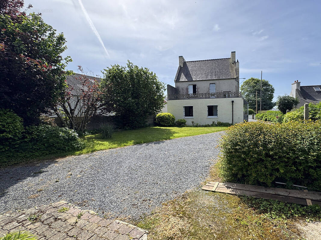 Maison à LANDIVISIAU