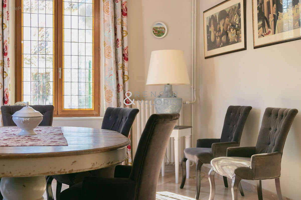 Maison à DOMEVRE-SUR-VEZOUZE