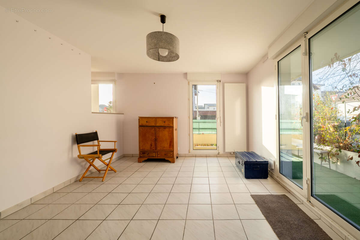 ANNECY - Appartement T2 avec terrasse - photo 3