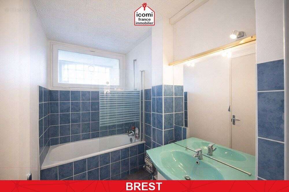 Finistere - brest (29200) - a vendre - appartement - t3 - 2em etage - 2 chambres - idealement situe - dpe d - balcon - ascenseur - photo 8